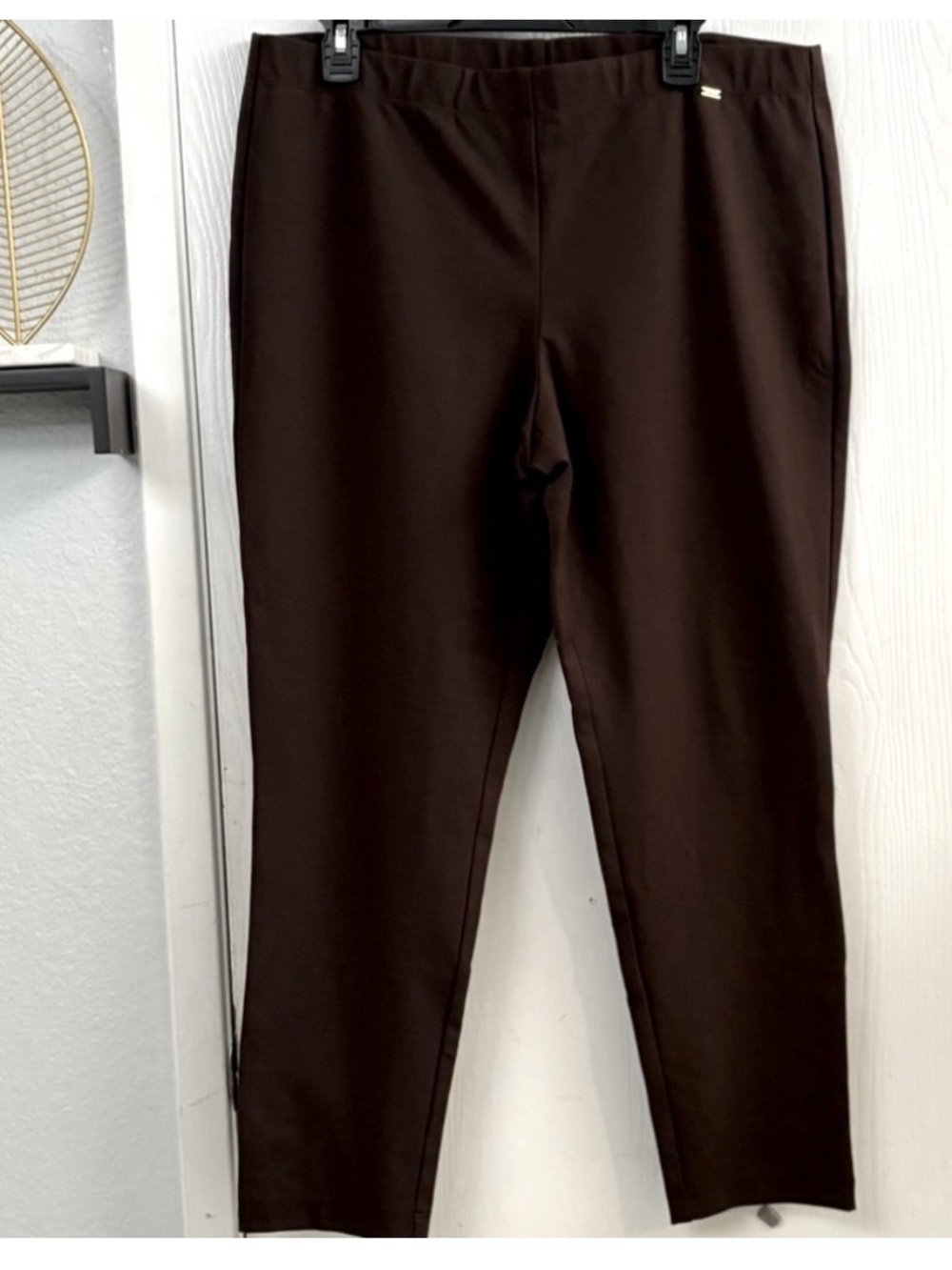 John Stretch Knit Brown Pull-On Skinny Leg Pants Size XL